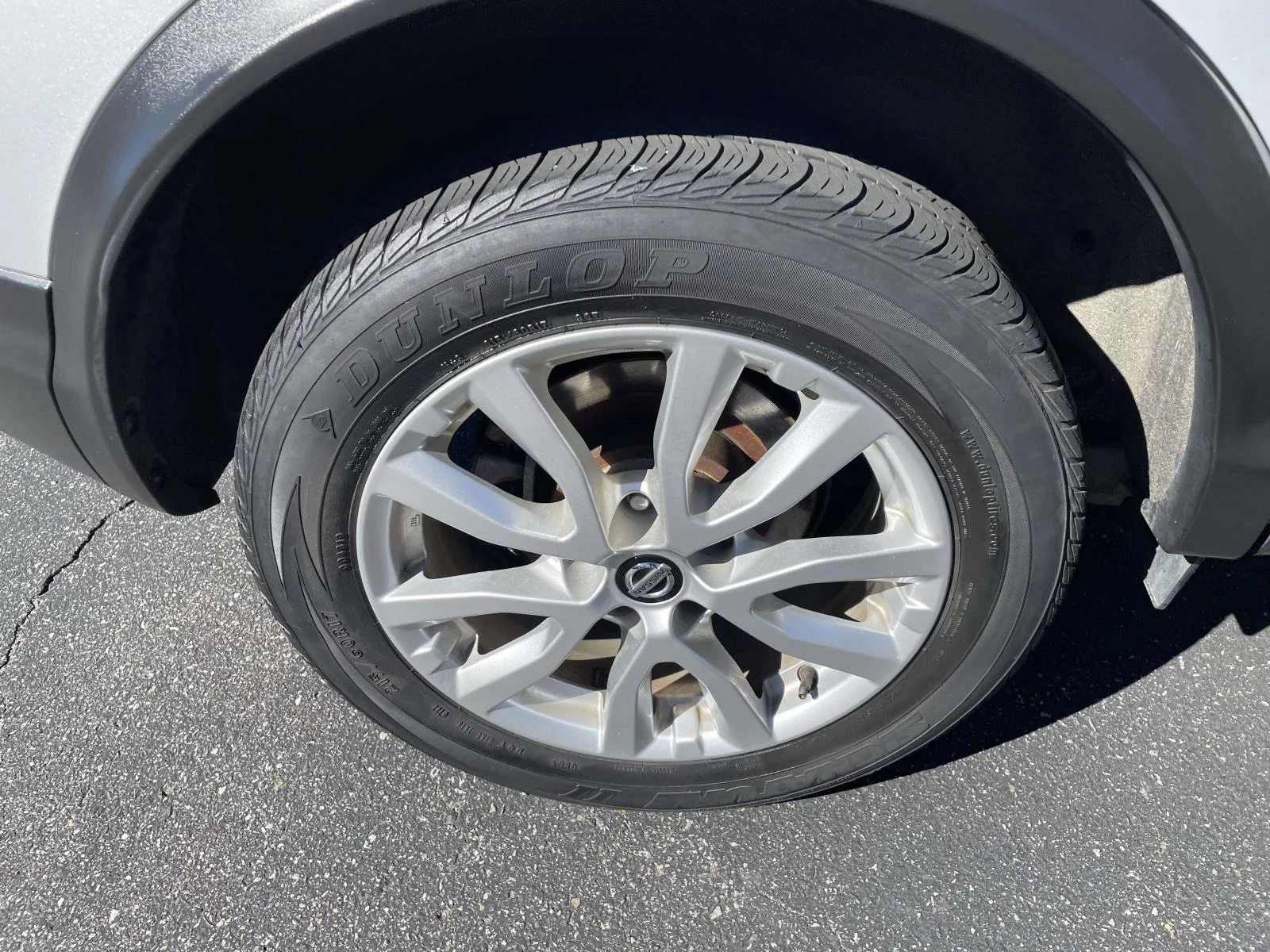 Used 2020 Silver Nissan SV AWD Xtronic CVT image 7