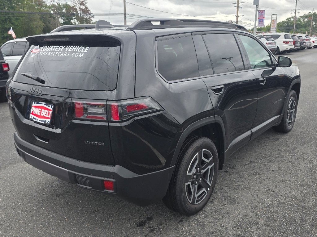 Used 2026 Diamond Black Crystal Pearl Coat Jeep Limited image 16