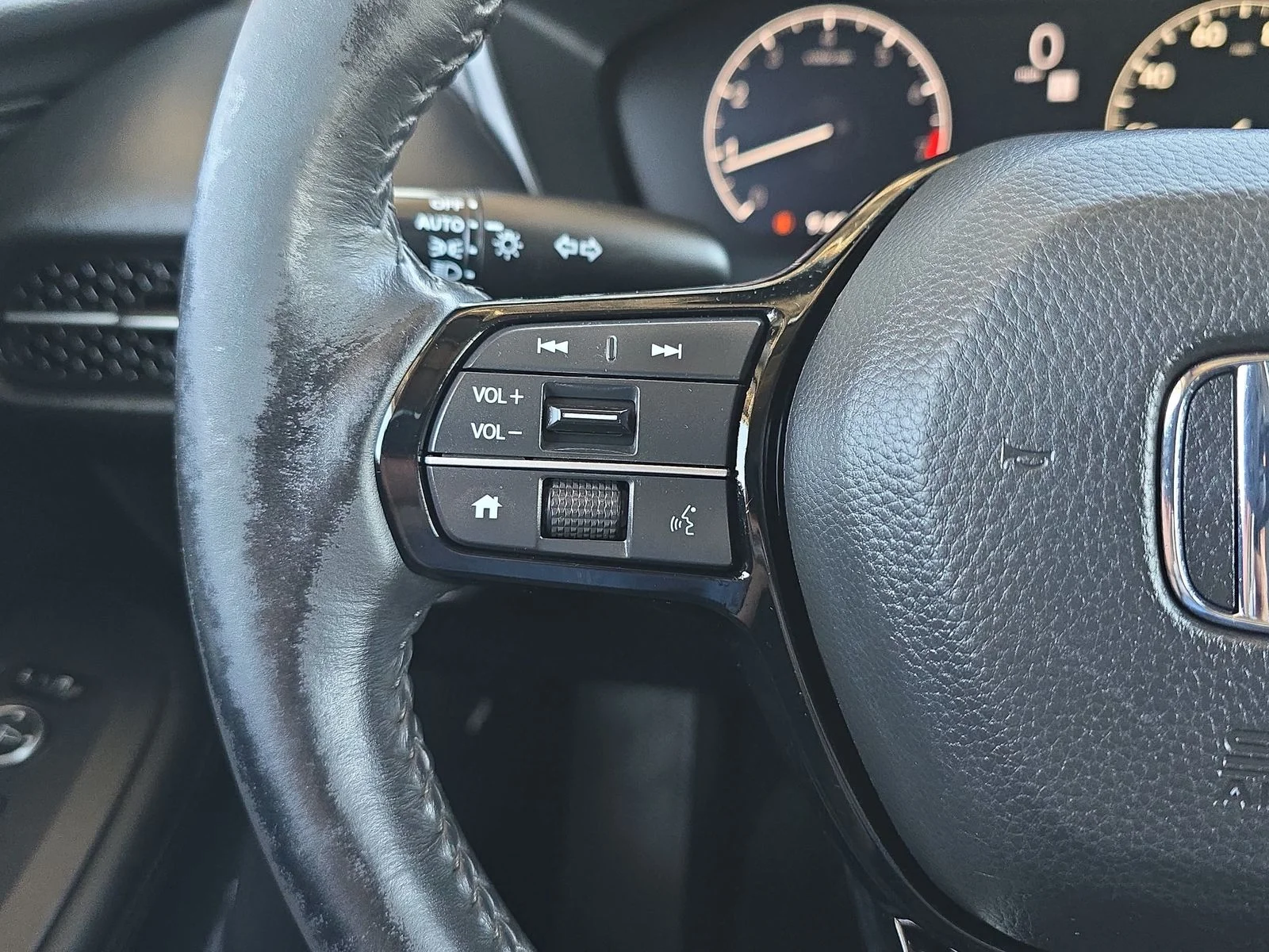 2024 Honda HR-V EX-L - Photo 16