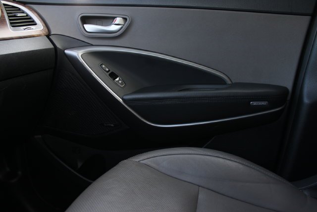 Used 2017 Blue Hyundai SE Ultimate image 20