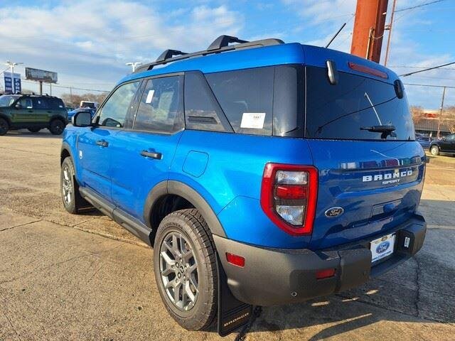 New 2025 Velocity Blue Metallic Ford Big Bend® image 3