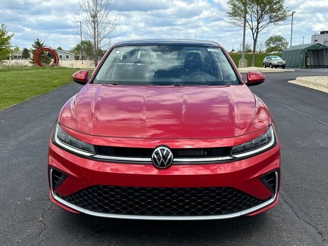 New 2026 Kings Red Metallic Volkswagen 1.5T SE image 2