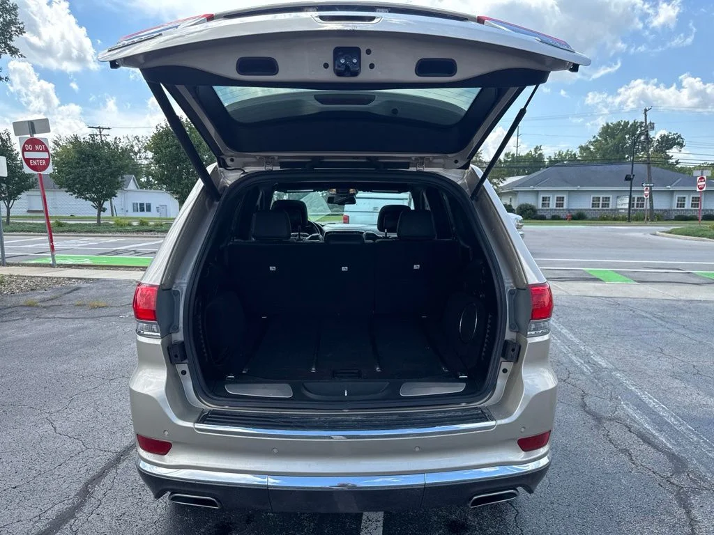 Used 2014 Beige Jeep Summit image 43