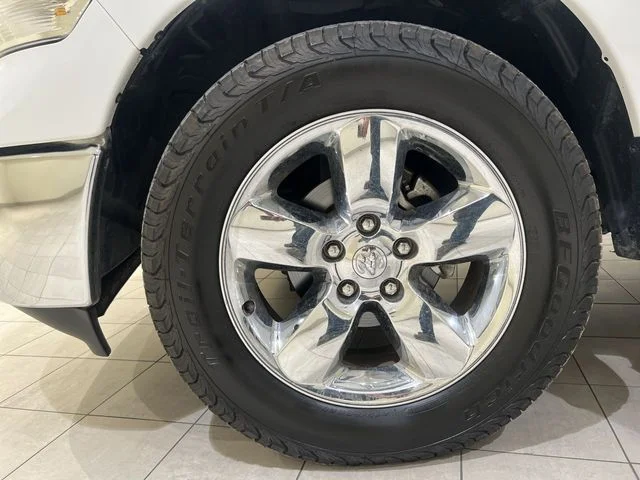 Certified Used 2015 White Ram Lone Star image 27