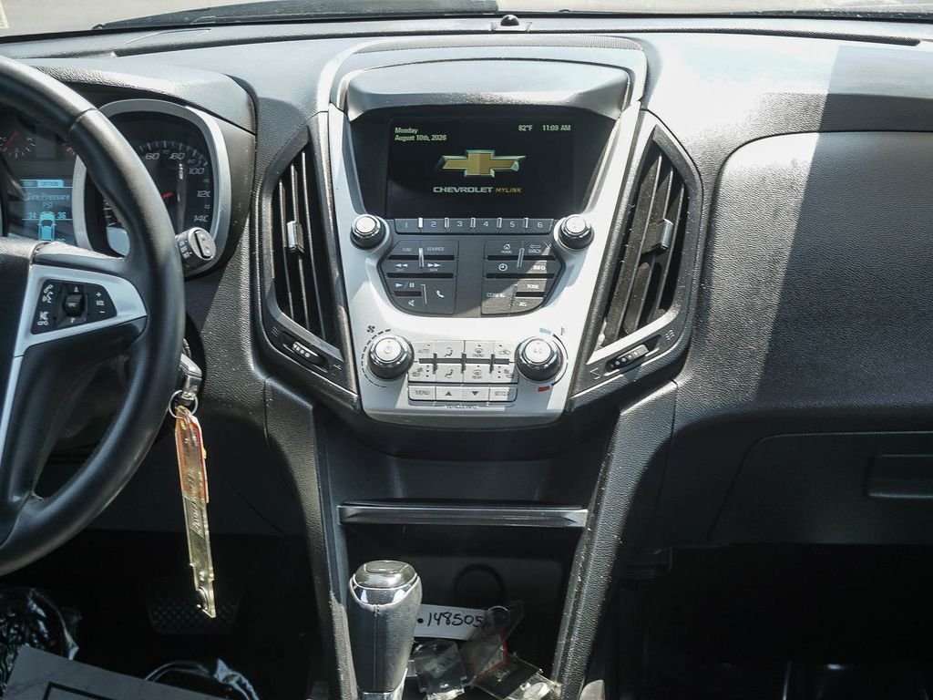 Used 2017 Summit White Chevrolet LT image 15
