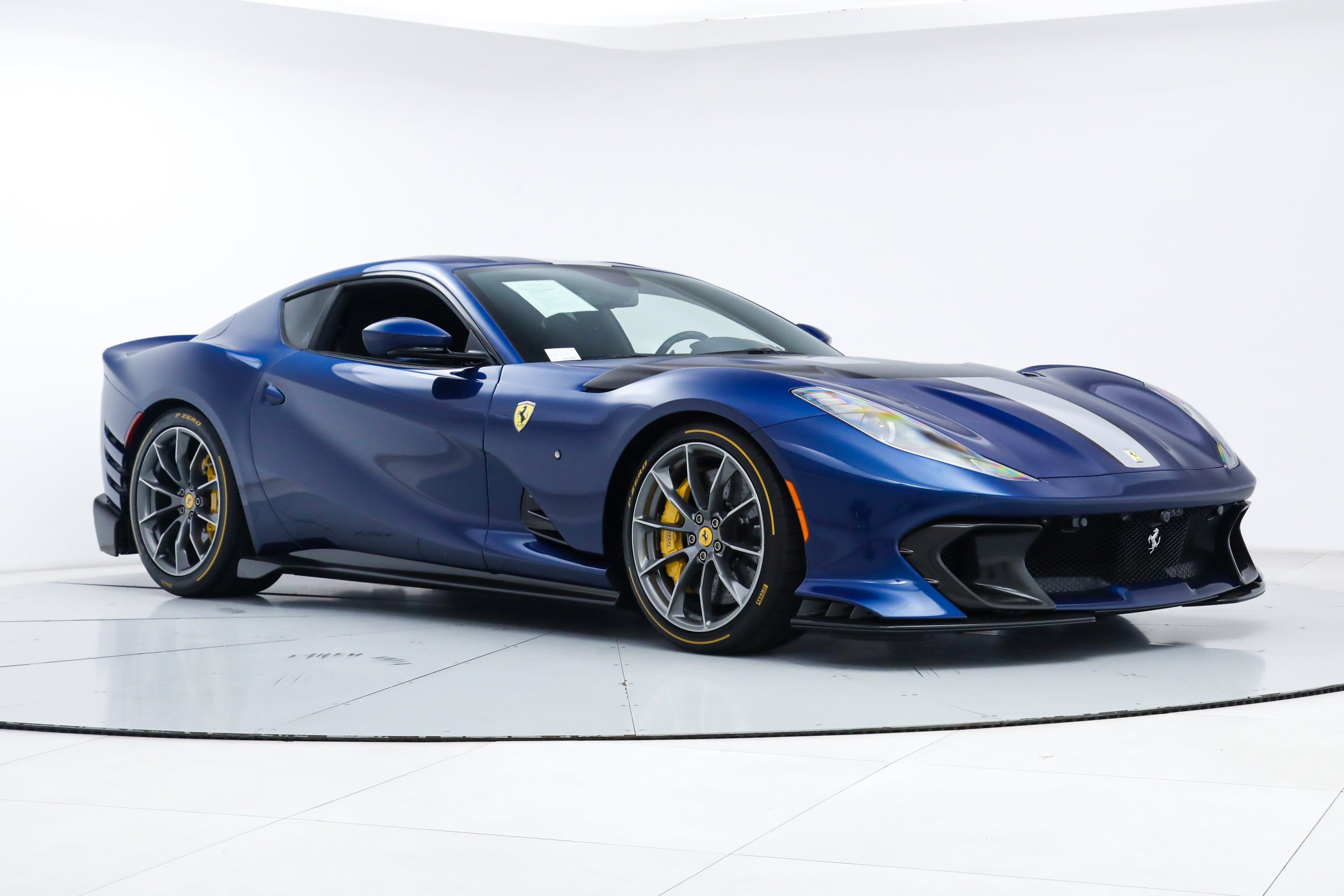 Used 2022 Blue Ferrari  image 10