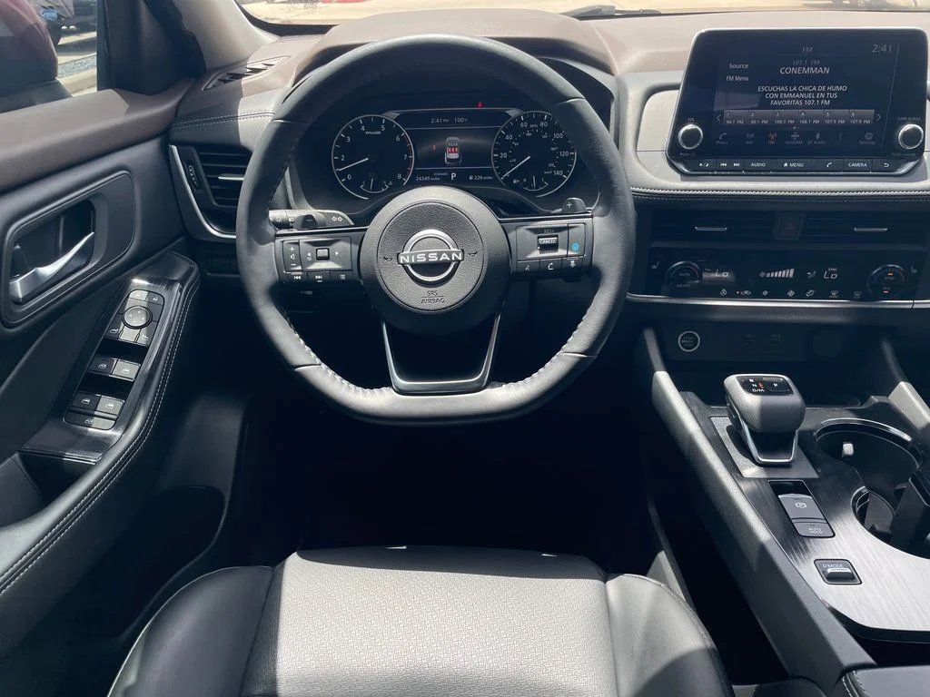 Used 2023 Red Nissan SV image 10