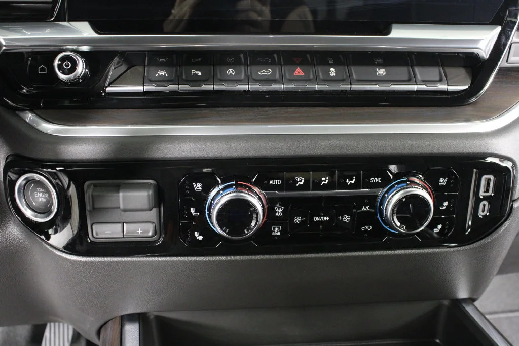 2026 GMC Sierra 1500 SLT - Photo 29