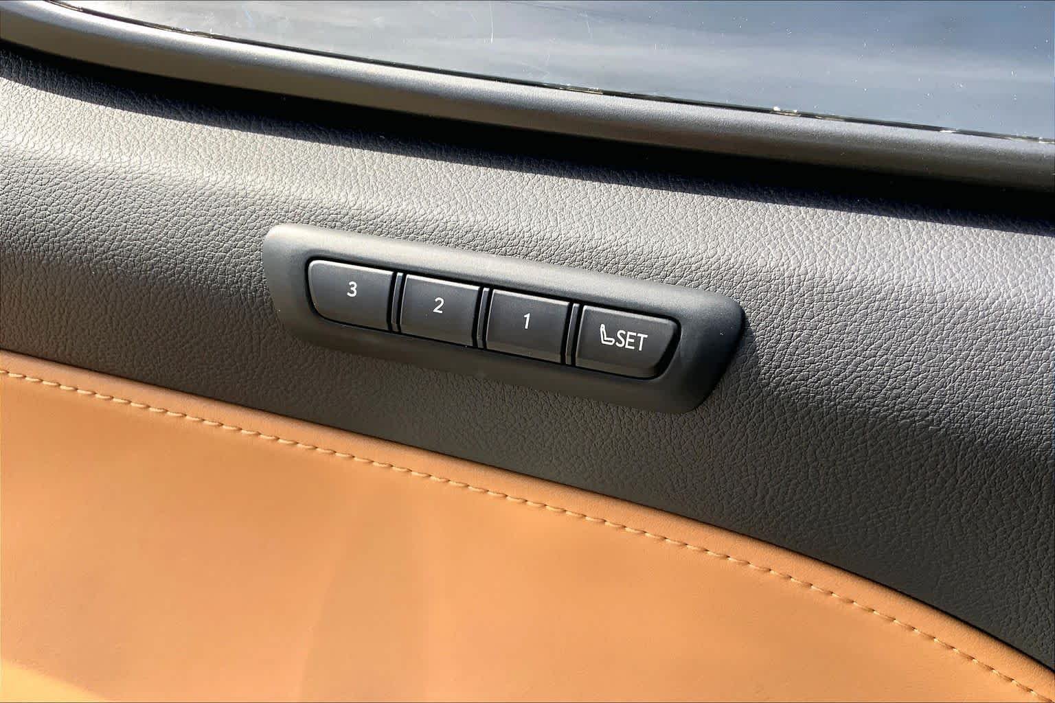 Used 2022 GRECIAN WATER Lexus Premium image 49