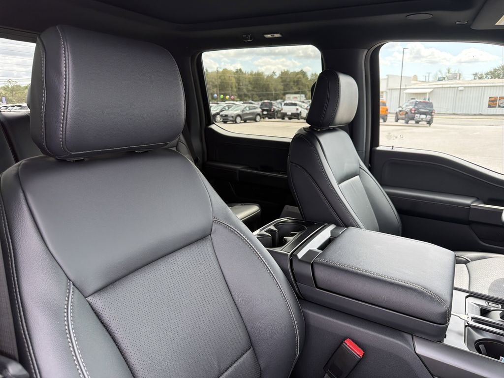 New 2026 Agate Black Metallic Ford Lariat® image 22