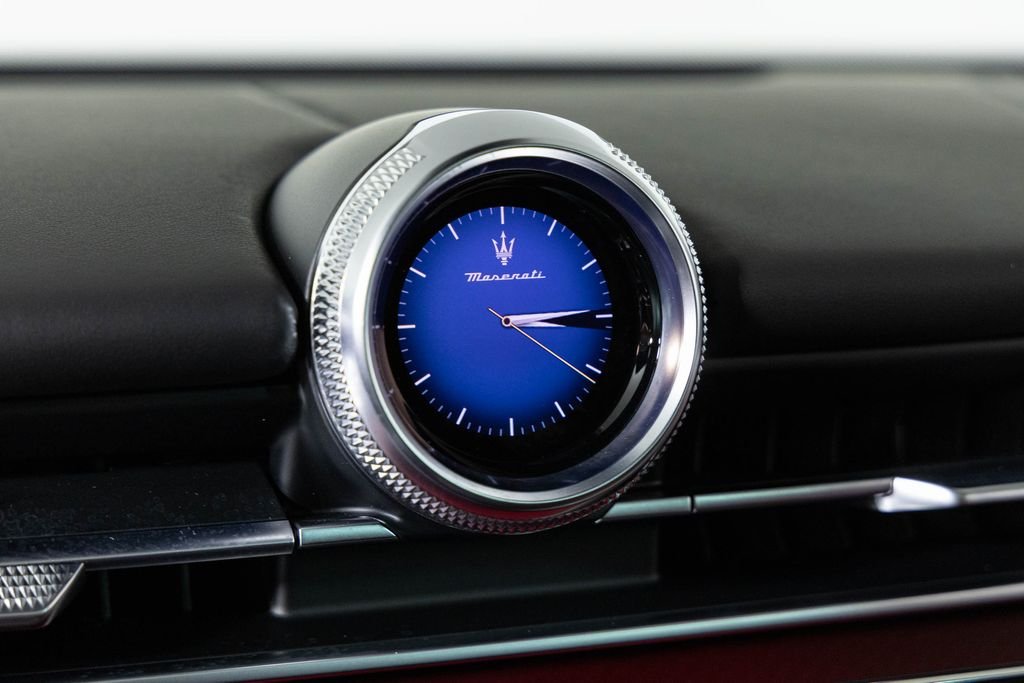 2026 Maserati Grecale Modena V6 - Photo 28
