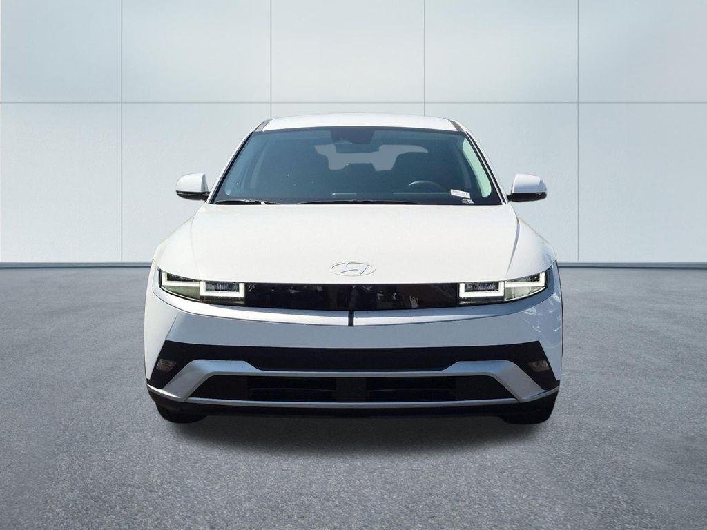 New 2026 White Hyundai SEL image 2