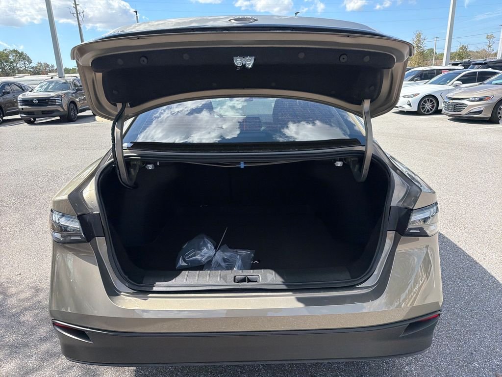 New 2026 Nissan Sentra SV 4D Sedan