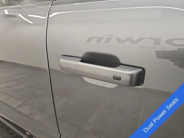 New 2026 Carbonized Gray Metallic Ford Tremor® image 8