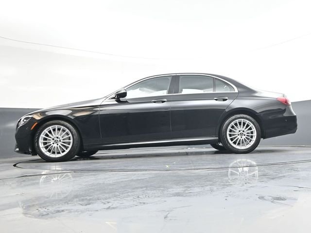 Used 2023  Mercedes-Benz E 350 image 35