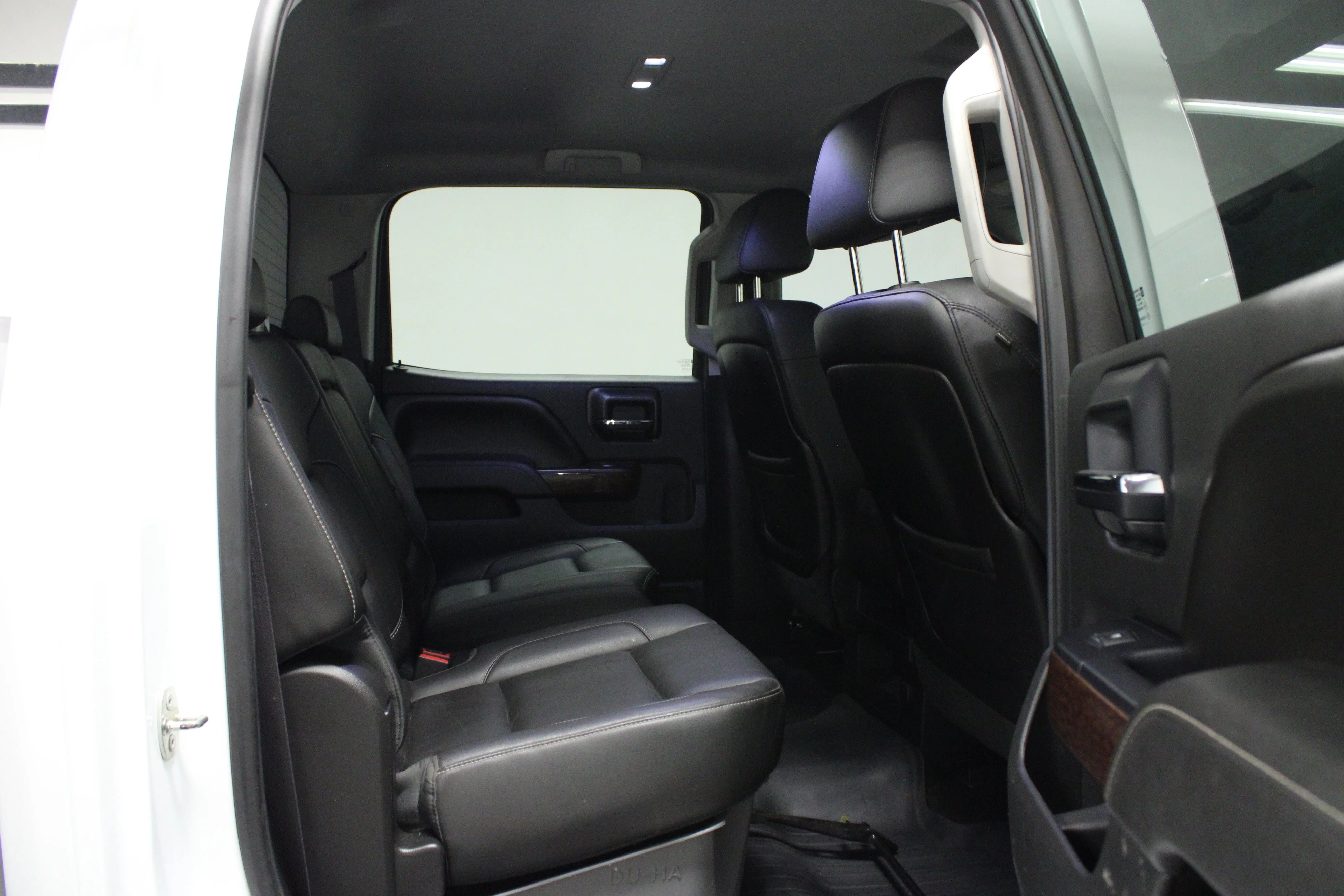 Used 2015 SUMMIT WHITE GMC SLE image 15