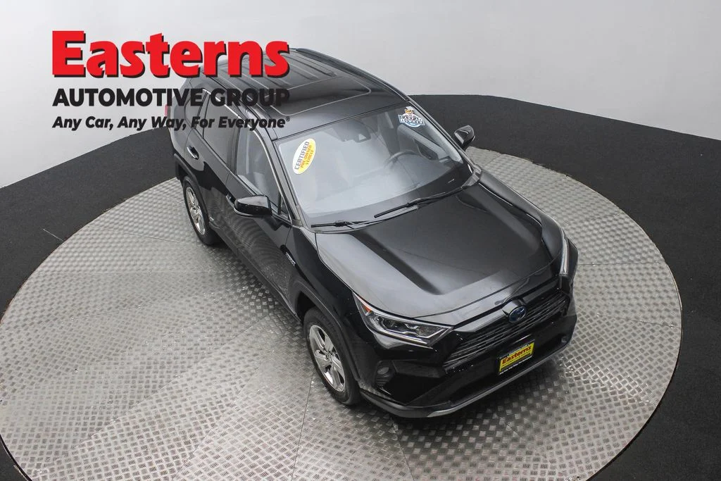 Used 2019 Black Toyota Limited image 3