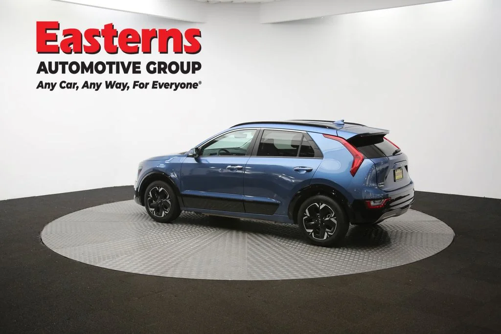 Used 2023 Blue Kia Wave image 62