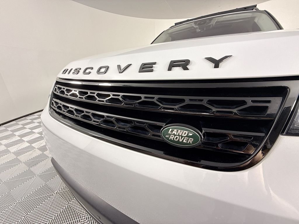 Used 2018 White Land Rover HSE image 36