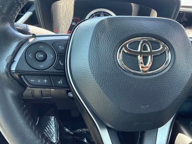 Used 2021  Toyota SE image 45