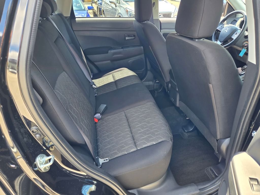 Used 2025 Black Mitsubishi 2.0 SE image 13