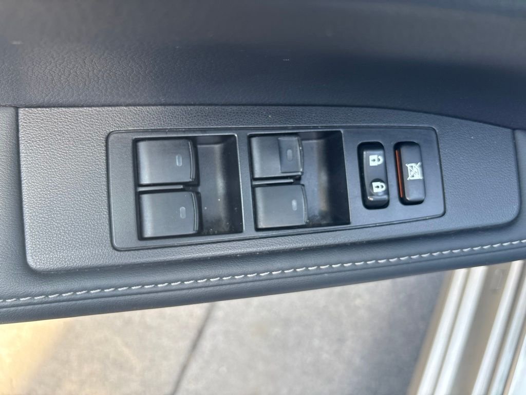 Used 2015 Silver Lexus 350 image 14