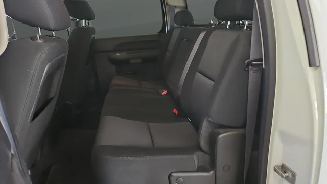 Used 2014 Summit White Chevrolet LT image 24