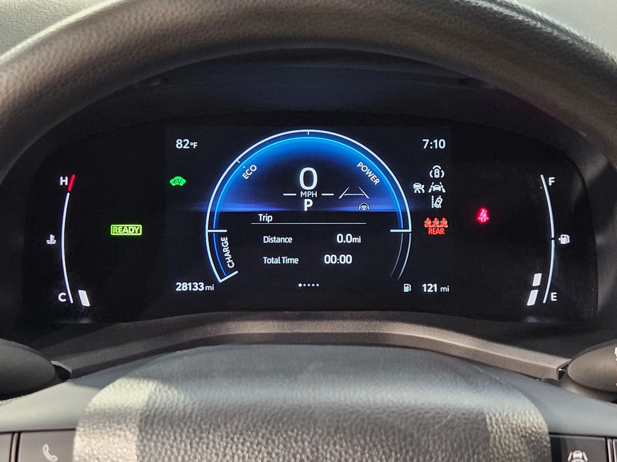 Used 2025 Underground Toyota LE image 15