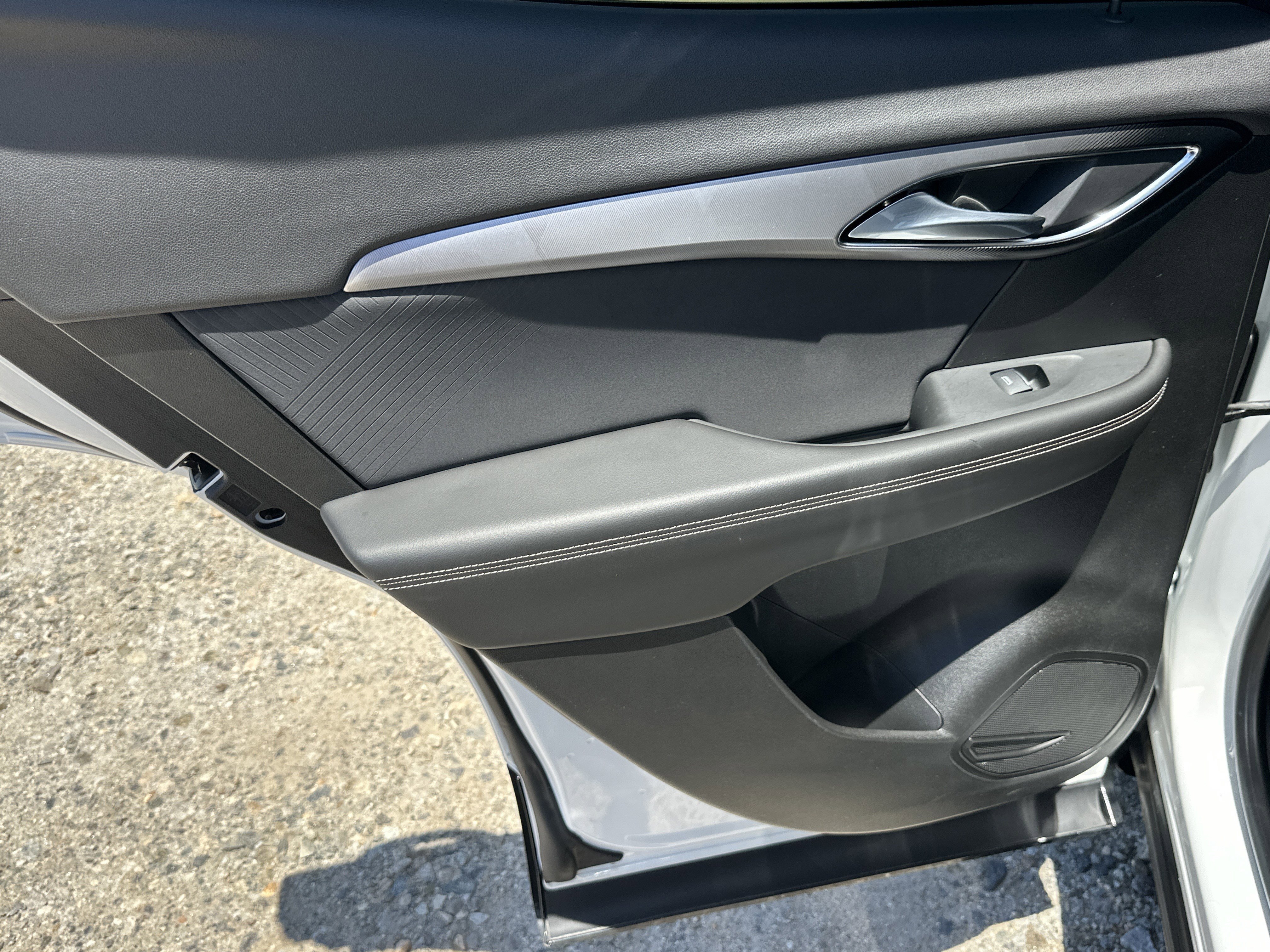 2025 Buick Envision Sport Touring - Photo 22
