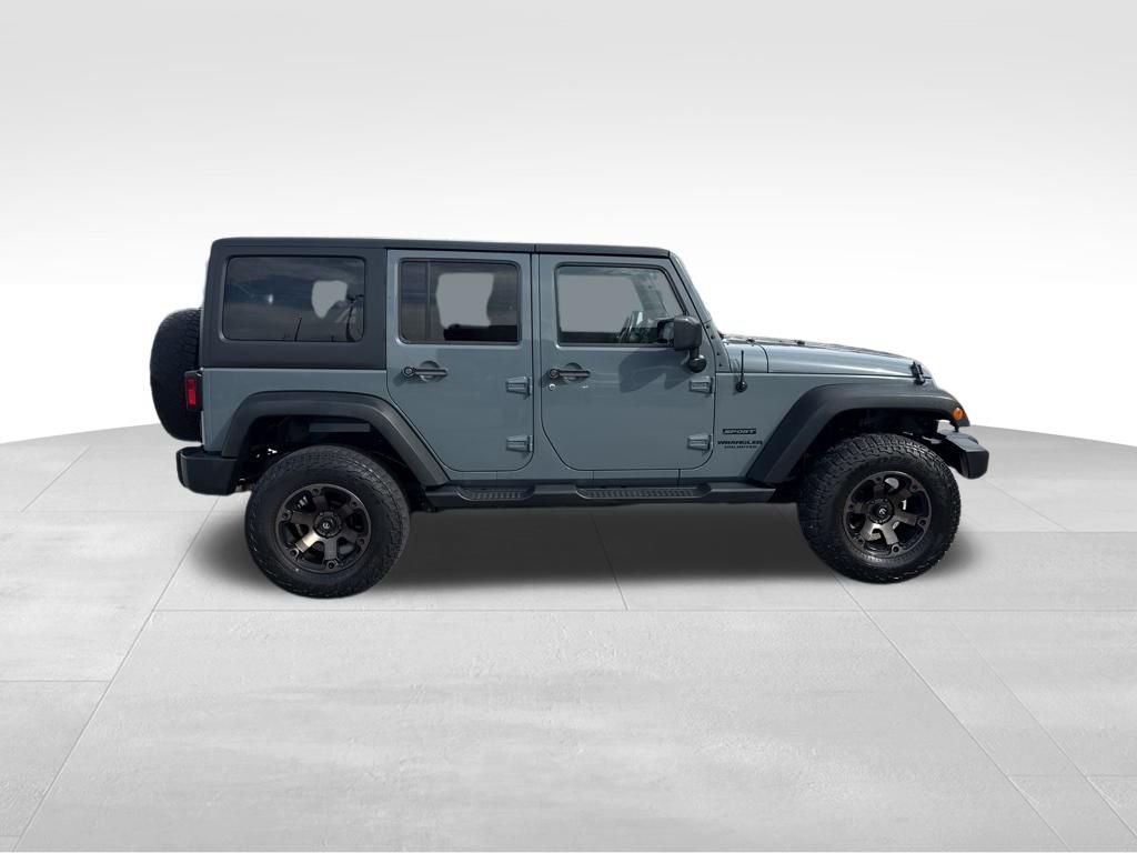 Used 2014 Gray Jeep Unlimited Sport image 7