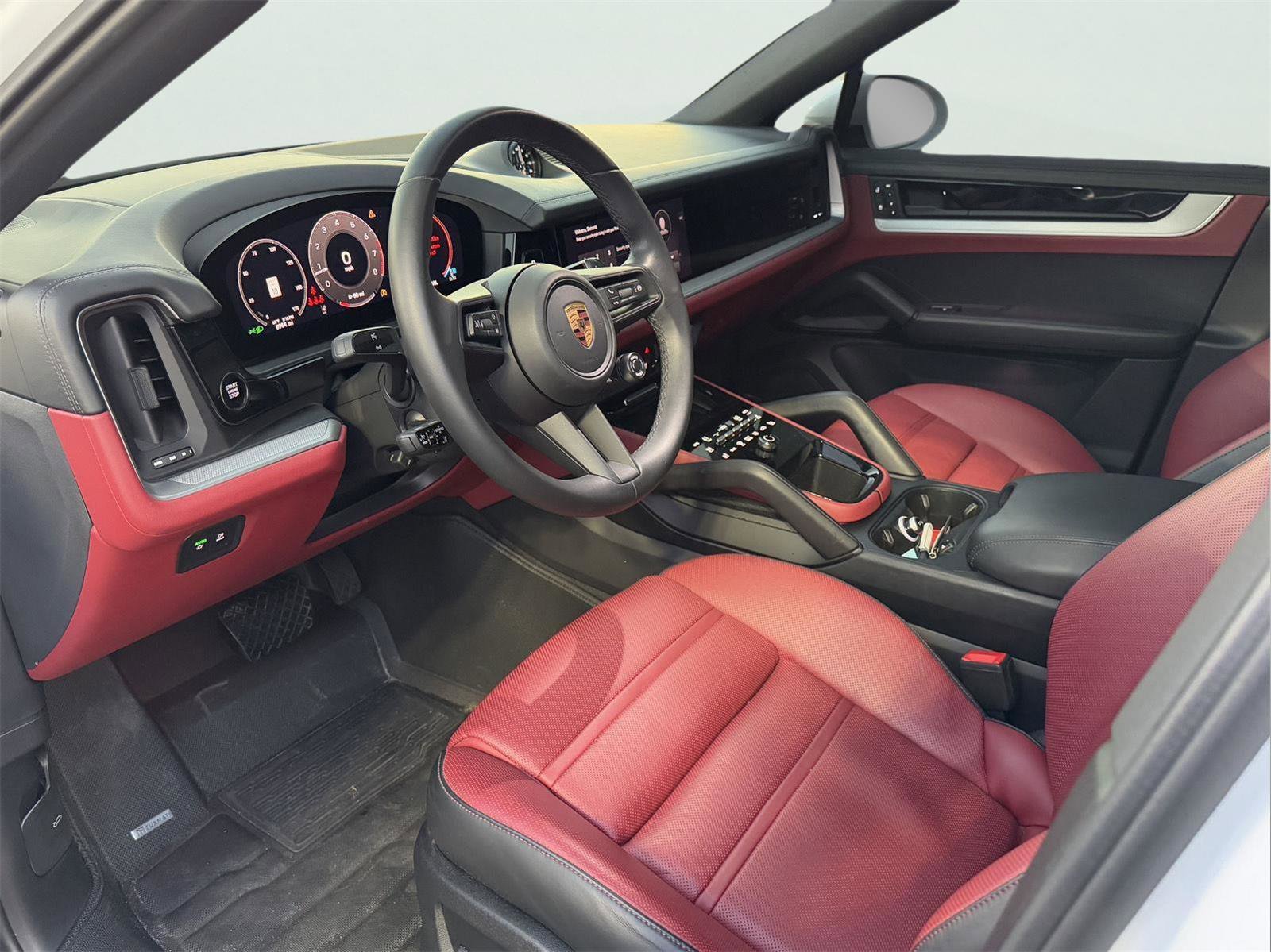 Used 2025 White Porsche  image 15