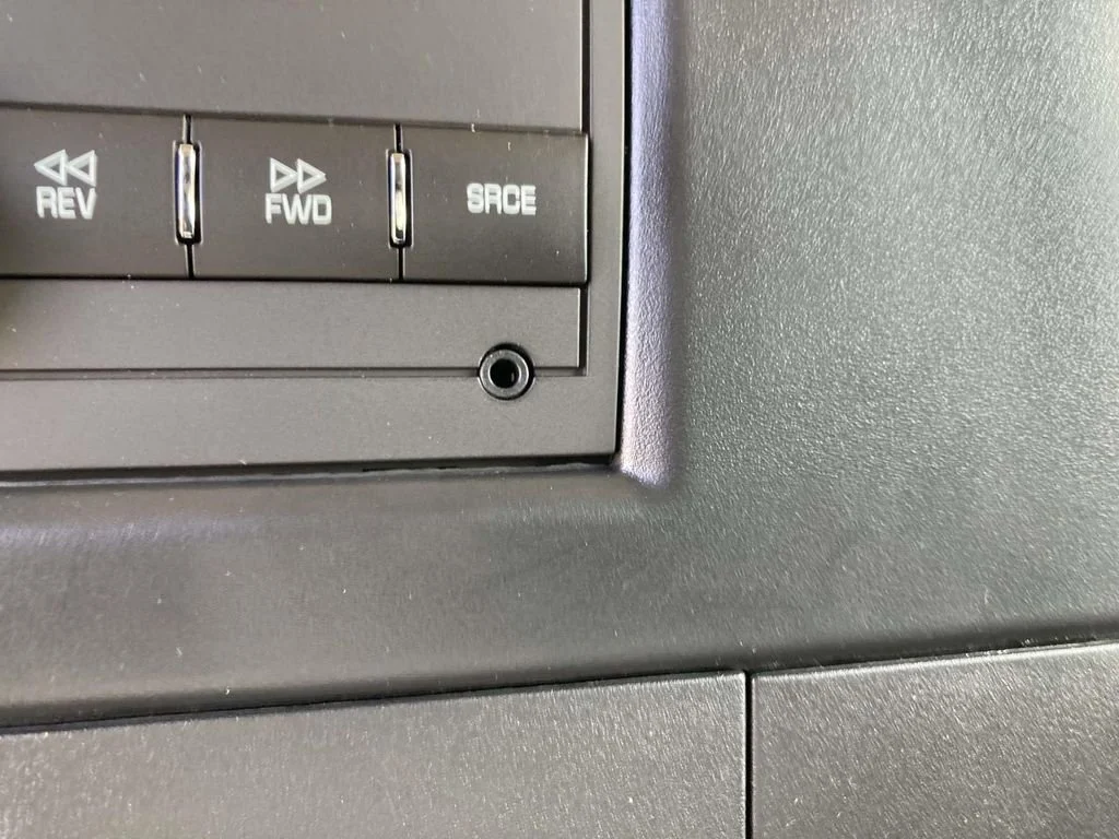 New 2026 Summit White GMC Work Van image 20