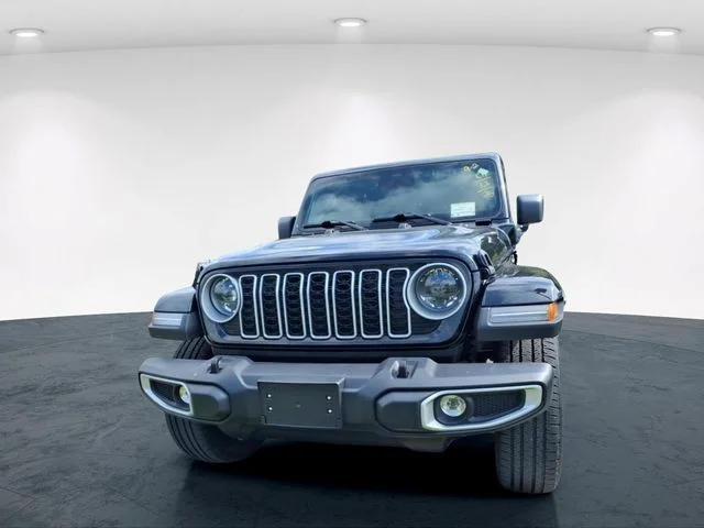 Used 2025 Black Jeep Sahara 4xe image 5