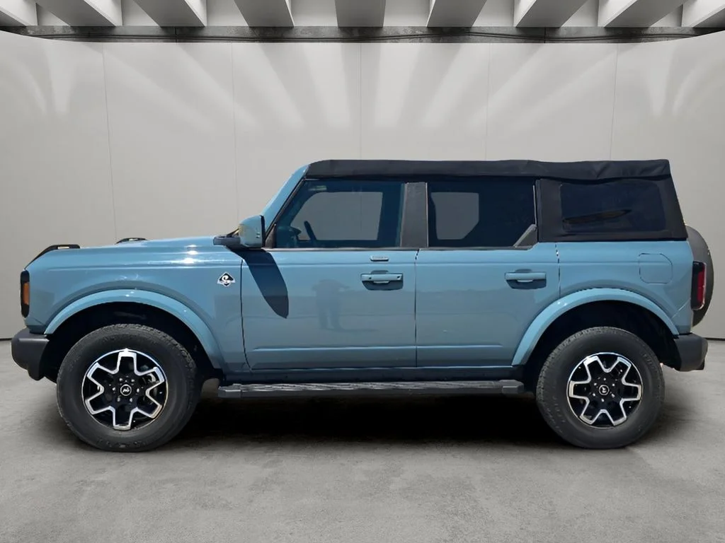 Used 2022 Area 51 Ford Outer Banks image 2