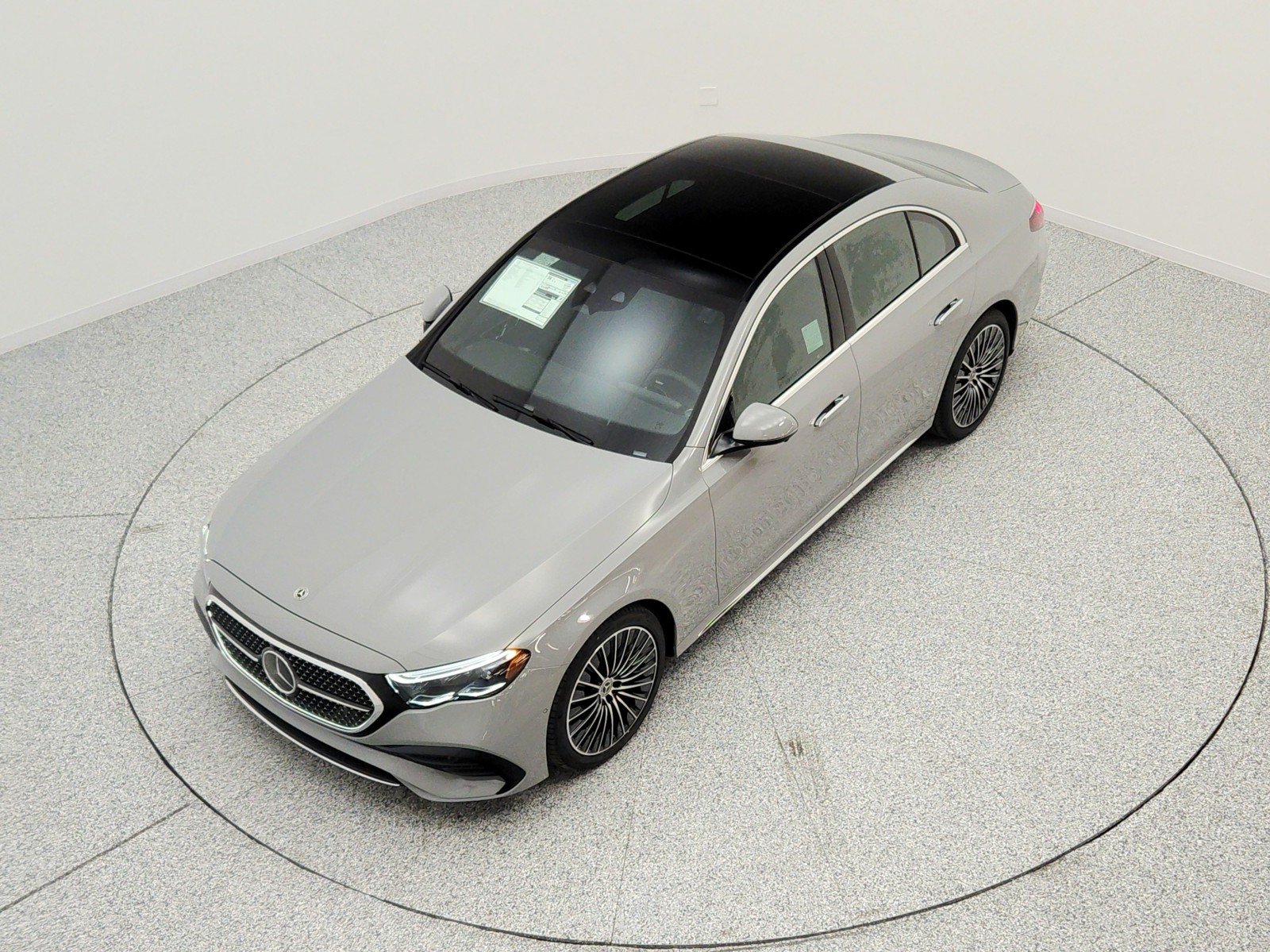 New 2026 MANUFAKTUR Alpine Grey Mercedes-Benz E 450 4MATIC® Sedan image 16