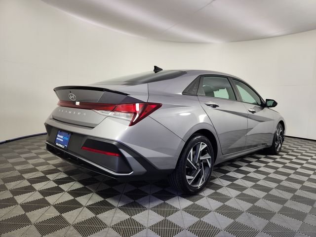 Certified Used 2025 Silver Hyundai SEL Sport image 5