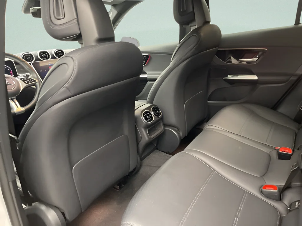 2024 Mercedes-Benz GLC GLC 300 - Photo 24