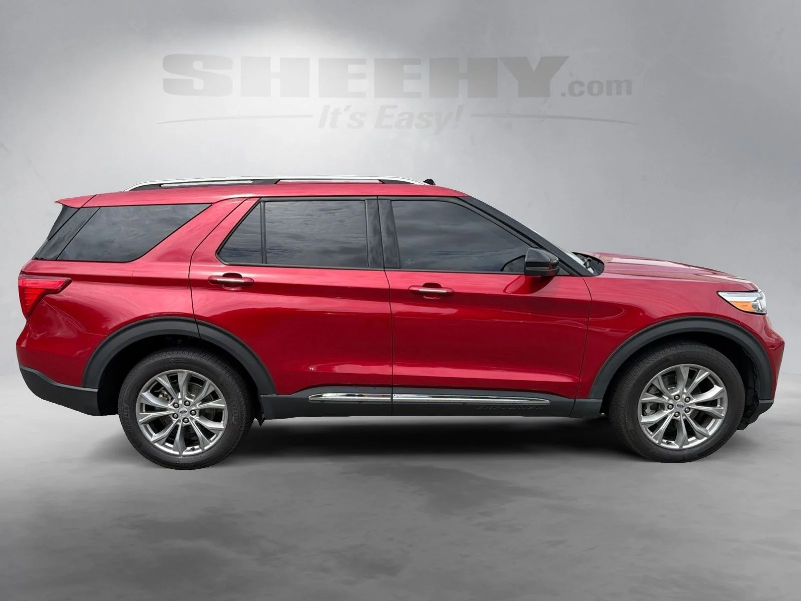 Used 2023 Red Ford Limited image 10