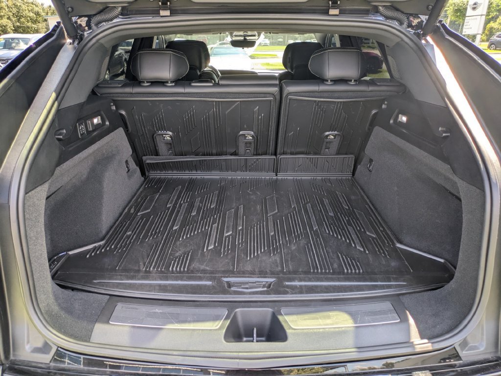 Used 2025 Black Cadillac Sport image 24