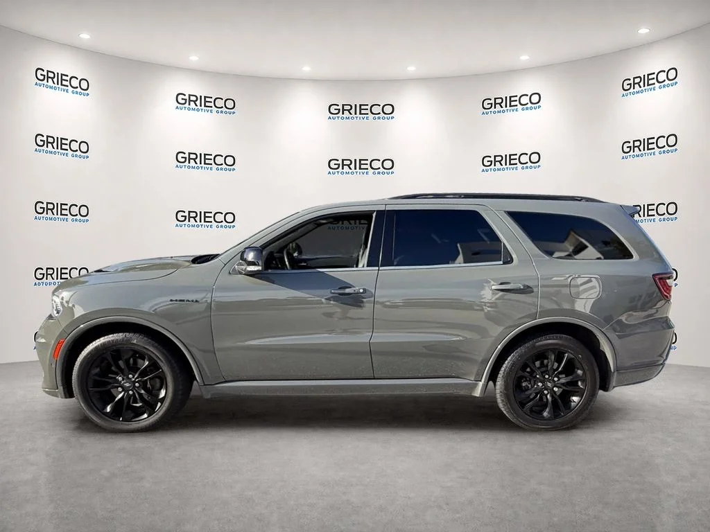 Used 2023 Destroyer Gray Clearcoat Dodge R/T Premium image 4