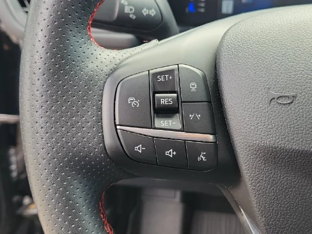 2024 Ford Escape ST-Line - Photo 24