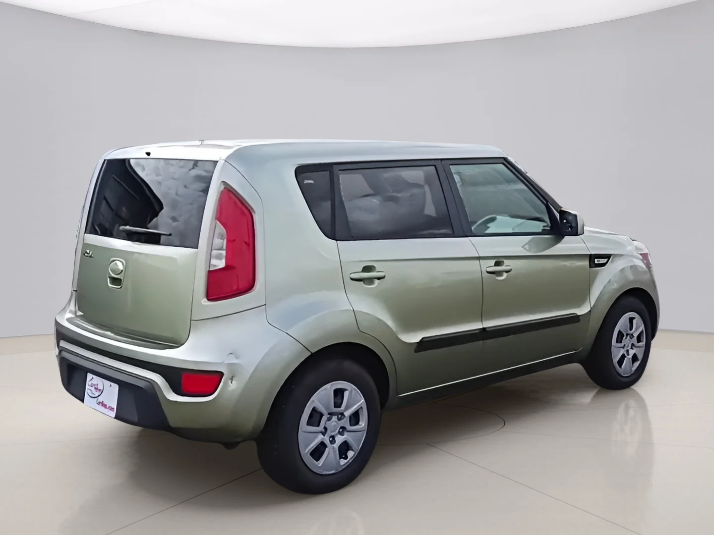 Used 2013 Green Kia ! WAGON image 7