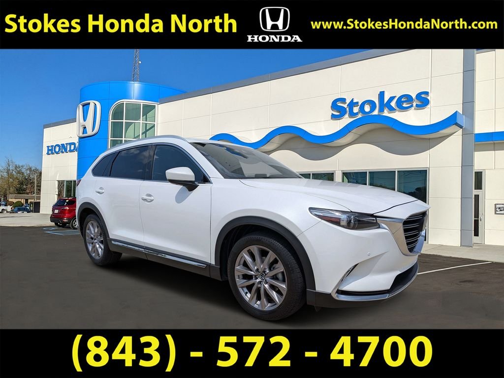 Used 2020 White Mazda Grand Touring image 1