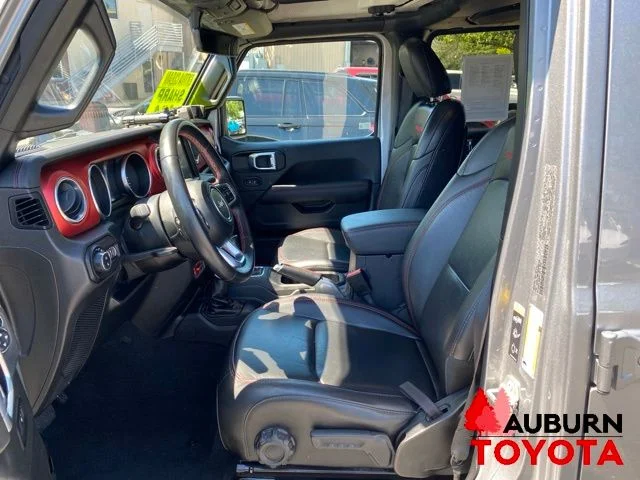 Used 2021 Silver Jeep Rubicon image 29