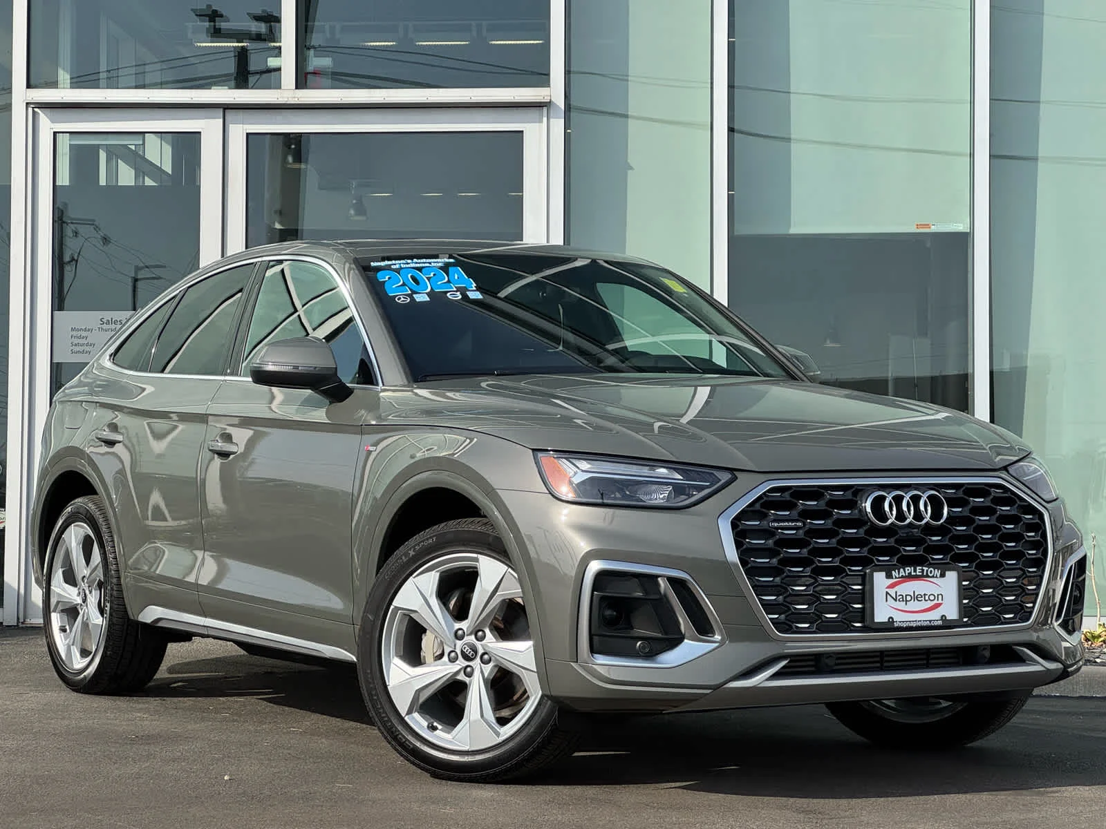 2024 Audi Q5 Sportback 45 Premium Plus's photo