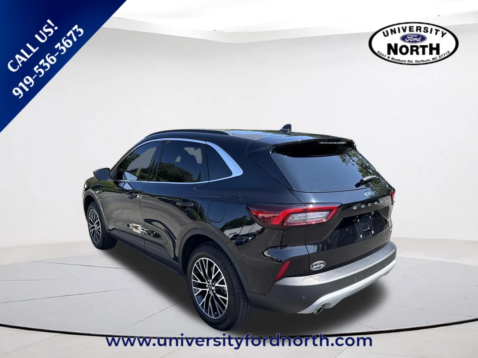 Used 2025 Agate Black Metallic Ford PHEV image 5