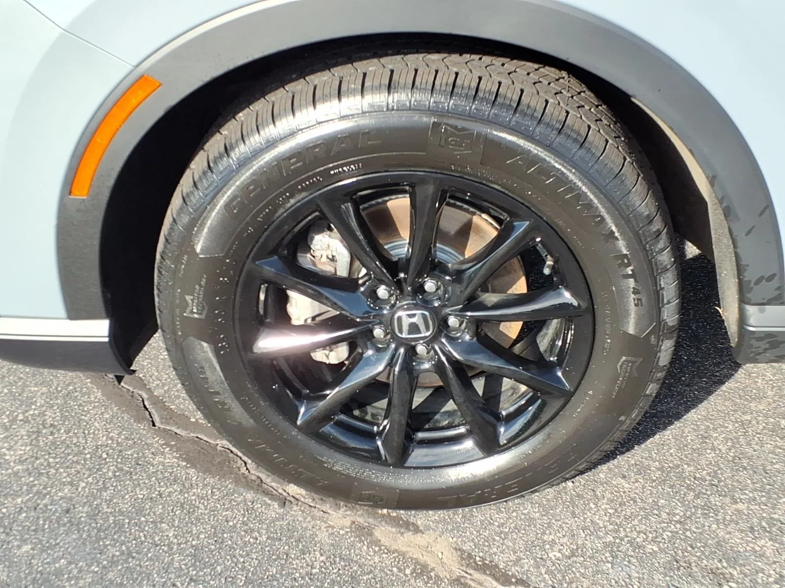 Used 2026 Urban Gray Pearl Honda Sport-L image 14