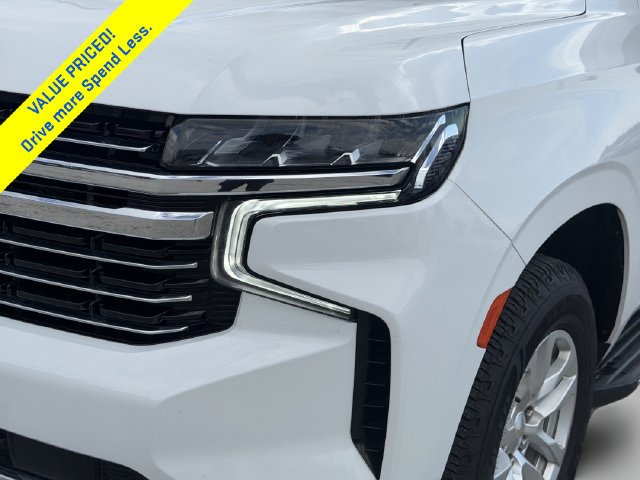 Used 2024 Summit White Chevrolet LT image 13