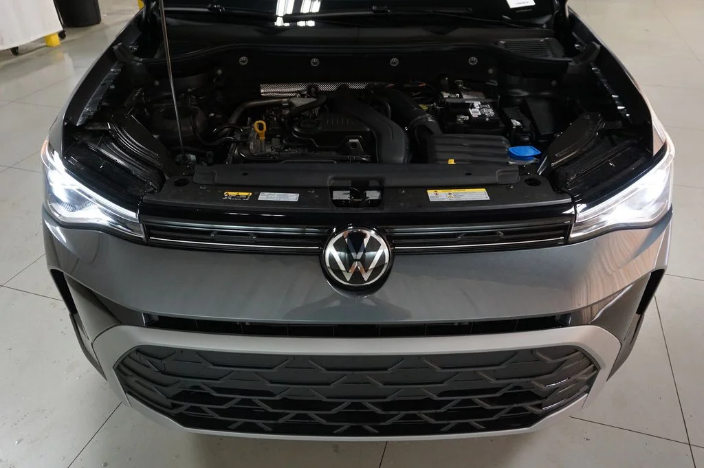 New 2026 Platinum Gray Volkswagen 1.5T S image 24
