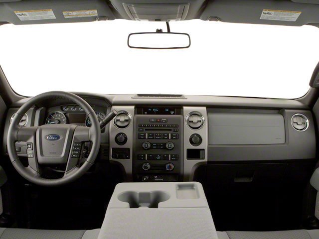 Used 2010 Tuxedo Black Ford  image 7